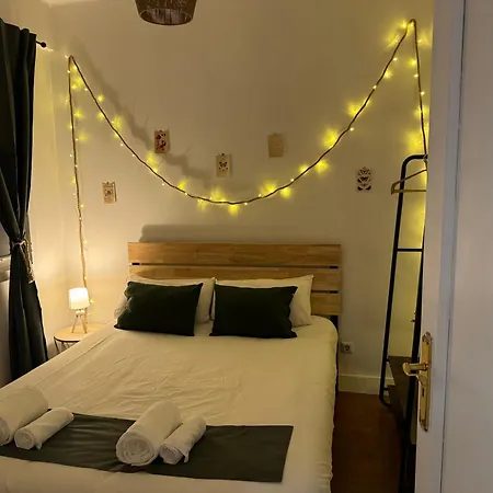 Marukichan, En El Centro De Apartamento Vigo