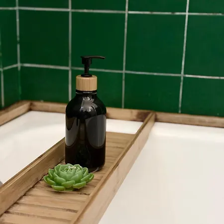 Marukichan, En El Centro De